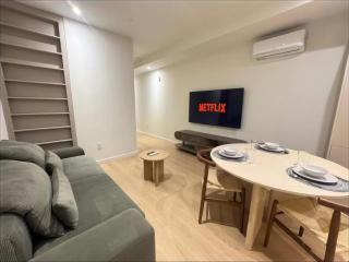Prestige 1BR City Condo in the Heart of Downtown - 9