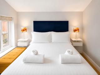 Modern Studio Apartment York City Centre Near Train Station - York Minster with Terrace - 9
