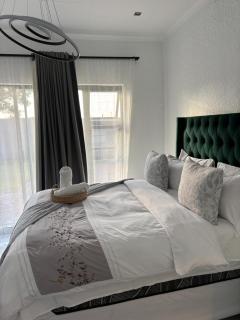 Randhart guesthouse - 1