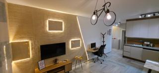 Hero BnB Apartment - 1