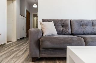 Spacious Apartment Near the Beach Gjiri i Lalzit by PikHost - 3