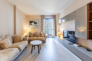 Marina Mirage Apartment by PikHost - 5
