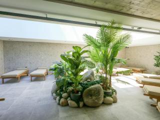 Azur Panorama Pool & Spa - 7