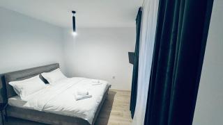 Cremene Garden Apartments - 1