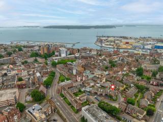 Angel Mews by Grandeur Property - Close to Poole Quay with Parking - 0
