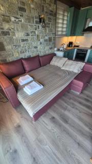 The house in the Cobbled road Suite - 6