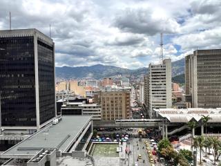 Apartaloft Premium Vista a la Ciudad y al Metro Parque Berrío - 0