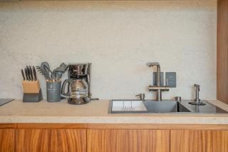 PenthouseLuxury - Laguna PoolPriv Paddles - 1