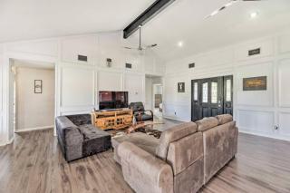 Pet-Friendly Lockhart Home With Private Yard! - 4
