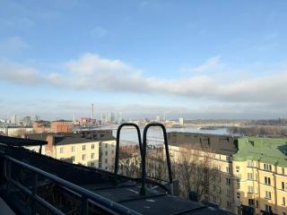 HHH Helsinki Center apartment, Crown of Kruununhaka with astonishing view and sauna - 1