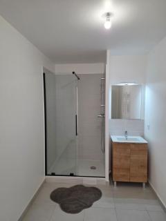 Cozy studio with terrace CDG Paris Villepinte - 2