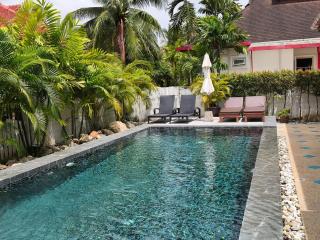 Kamala nathong tropical villa - 850 meter to beach - 5