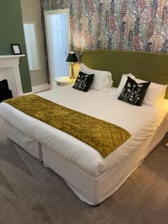 Birches Brow Boutique Guest Rooms - 4