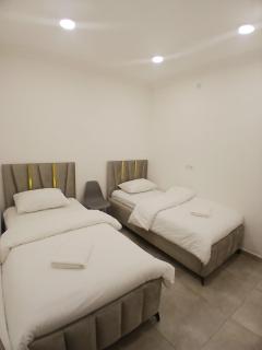 Montana Guest House - 2