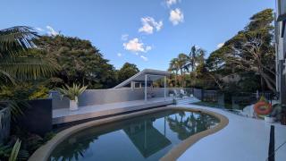 Pet friendly Oasis w private pool n spa - 7