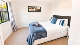 HA 6Bdr Family Haven Walk to Lake,Shops,Boatramp - 3