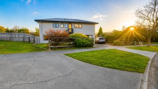 HA 6Bdr Family Haven Walk to Lake,Shops,Boatramp - 8