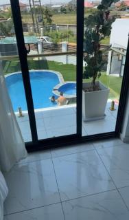 Cross Suites - 5