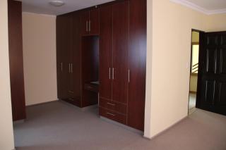 Monotoka Self Catering Apartments CC - 6