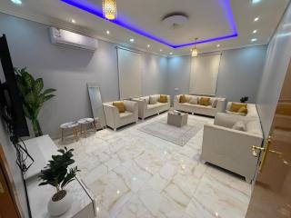 Aisha Apartments - 9