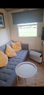 Clonvilla Mobile Chalet - 4