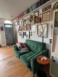 Rubber Chicken House - Ramsgate - 9