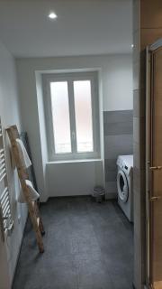 Grand duplex confortable en plein centre - 1