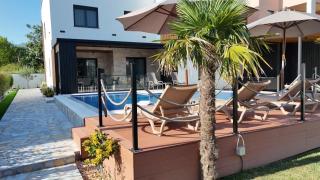 Luxury Villa Bar - 9