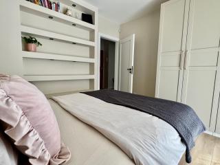 Gdańsk Wrzeszcz Apartament 3-pokojowy z Ogródkiem & Darmowy Parking - 8