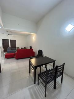 The Bookstay Studio with 2 rooms Seri Iskandar Perak - 0