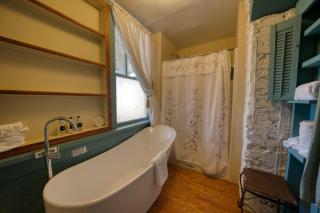 Downtown Hideaway Ste Piedmont - 4