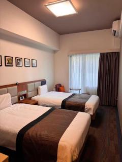 Floral Hotel East Shinsaibashi - 8