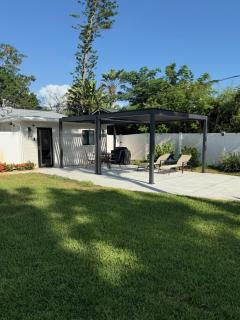 Sophisticated Charm in St Pete - 5
