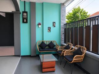 Yutaka Inn We Stay Dukuh Kupang - 5