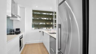 QV Stays Luxury Waterfront Escape at Lighter Quay - 5