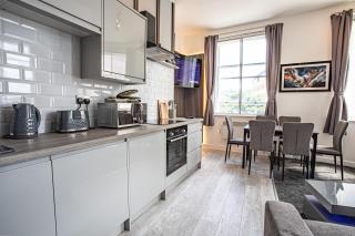 Modern 3-Bed 2 Bath Flat Sleeps 6 · Halifax Centre - 6