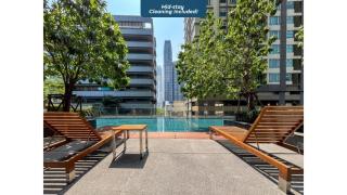 Expansive Modern - BTS Phrom Phong - Ultra Fast WiFi - 0