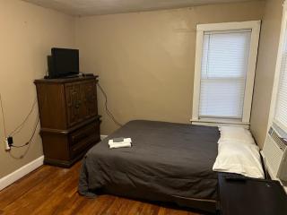 Poconos room for rent in east Stroudsburg pa - 8