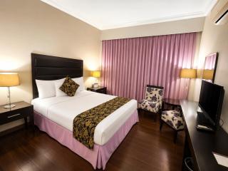 Fiesta Garden Hotel - 9
