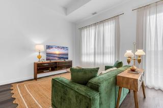 Apartment in Niagara Falls - 2