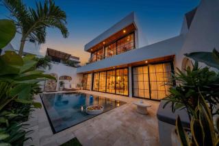 Villa Azura - 4BR Sunken Lounge in Pererenan - 0