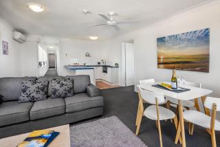 Belaire Place Motel Apartments - 1