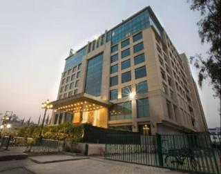 Hotel Banana Tree & Banquets, Sahibabad - 0