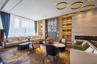 Luoyang Friendship Hotel (Peony Square Metro Station) - 8