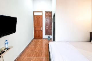 Gatra Hotel Syariah near Alun Alun Kudus Mitra RedDoorz - 1