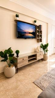 10 Min to Cairo Airport - Cozy Apartment 2 BR - 3 Beds - WIFI - 1