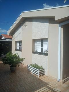 Quarto Solteiro com TV - 6