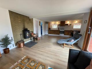 Charming Holiday Home In Peaceful Area - 4