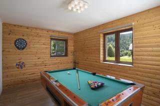 Mountain Escape house with indoor pool - 8