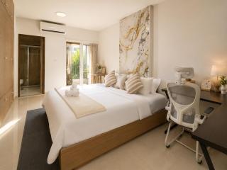 Apartment Phuket Old Town Fast Wifi Netflix Pool Gym Cityview - 9